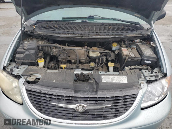 2002 Chrysler Town & Country Limited with VIN 2C8GP64L72R680763, listed as a Copart auction lot 88346795 with 139,156 mi miles and Non Repairable. Bid and sale history available at carsss.com. Image 12.