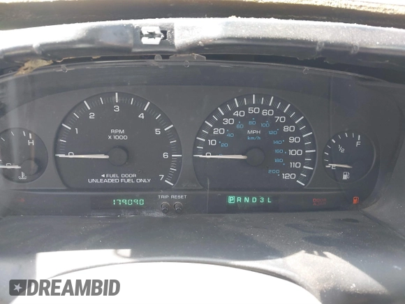 2000 Chrysler Voyager SE z VIN 1C4GJ44G5YB765618, wystawiony jako IAAI lot #41620854 z przebiegiem 179 090 mil mil oraz . Historia ofert i sprzedaży dostępna na DreamBid. Obrazek 7.