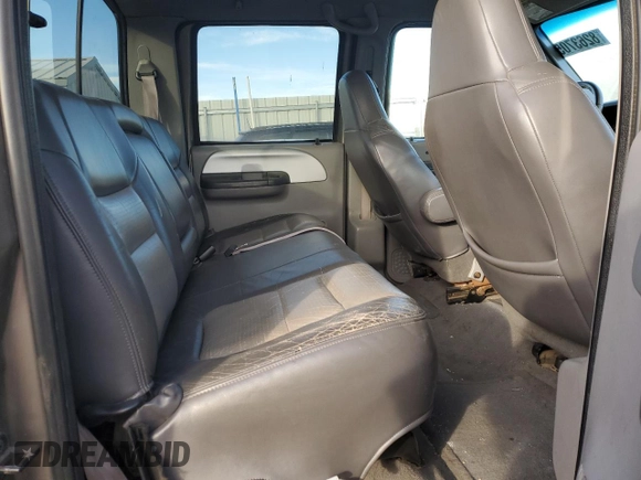 2001 Ford Super Duty F-250 XL with VIN 1FTNW21S11EB85907, listed as a Copart auction lot 82637054 with 159,489 mi miles and Salvage Title. Bid and sale history available at carsss.com. Image 10.