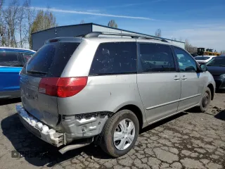 2005 Toyota Sienna CE with VIN 5TDZA23C55S260579, listed as a Copart auction lot 50317865 with 161,909 mi miles and Salvage Title. Bid and sale history available at DreamBid. Image 3.
