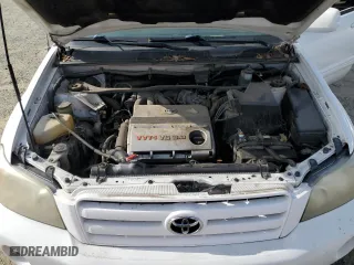 2005 Toyota Highlander with VIN JTEGP21A750070319, listed as a Copart auction lot 52782265 with 231,343 mi miles and Salvage Title. Bid and sale history available at carsss.com. Image 12.