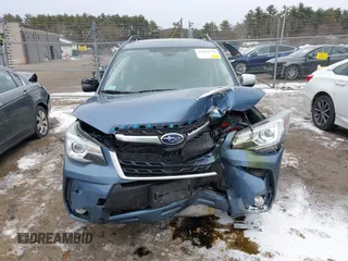 2018 Subaru Forester Touring with VIN JF2SJGWC0JH532501, listed as a IAAI auction lot 41478743 with 98,780 mi miles. Bid and sale history available at carsss.com. Image 6.