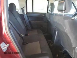 2014 Jeep Patriot Latitude with VIN 1C4NJPFB9ED827905, listed as a Copart auction lot 42363245 with 71,255 mi miles and Salvage Title. Bid and sale history available at carsss.com. Image 11.