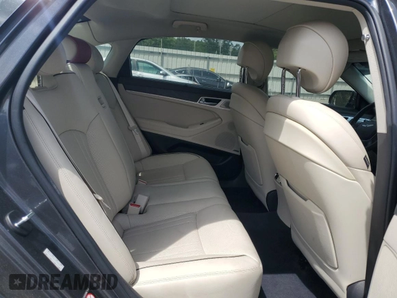2018 Genesis G80 3.8L z VIN KMHGN4JE0JU239622, wystawiony jako Copart lot #52925365 z przebiegiem 65 236 mil mil oraz Szkody całkowita. Historia ofert i sprzedaży dostępna na DreamBid. Obrazek 10.