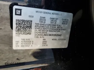 2019 GMC Yukon SLE with VIN 1GKS1AKC6KR302642, listed as a Copart auction lot 41510715 with 97,906 mi miles and Salvage Title. Bid and sale history available at carsss.com. Image 14.