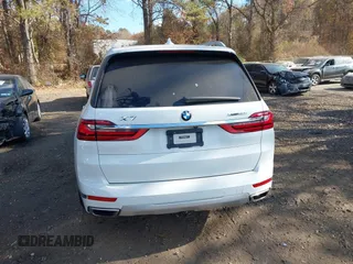 2019 BMW X7 xDrive50i z VIN 5UXCX4C59KLS38761, wystawiony jako IAAI lot #40743791 z przebiegiem Nie podano mil oraz . Historia ofert i sprzedaży dostępna na DreamBid. Obrazek 15.