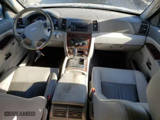2007 Jeep Grand Cherokee Limited with VIN 1J8HR58247C572413, listed as a Copart auction lot 74297694 with 176,779 mi miles and Salvage Title. Bid and sale history available at carsss.com. Image 8.