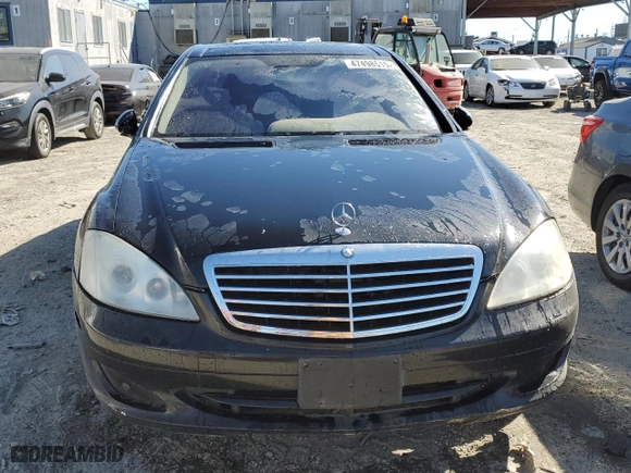 2007 Mercedes-Benz S-Class 5.5L V8 with VIN WDDNG71XX7A049898, listed as a Copart auction lot 47498515 with 200,933 mi miles and Clean Title. Bid and sale history available at carsss.com. Image 5.