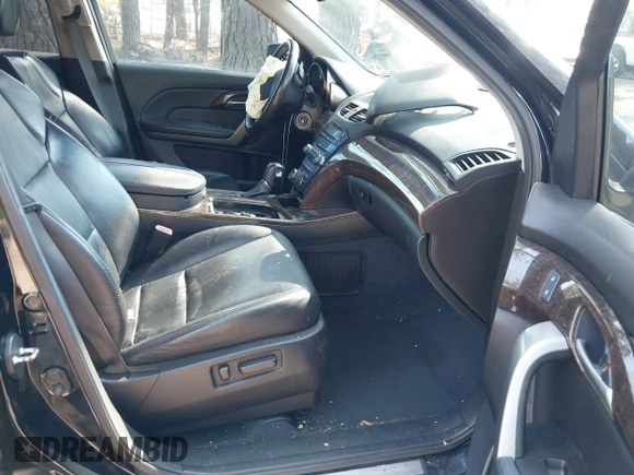 2012 Acura MDX Tech/Entertainment Pkg with VIN 2HNYD2H42CH527025, listed as a IAAI auction lot 41642926 with 140,876 mi miles. Bid and sale history available at carsss.com. Image 5.
