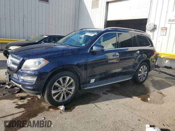 2015 Mercedes-Benz GL-Class GL 450 with VIN 4JGDF6EE7FA517477, listed as a Copart auction lot 78197614 with 131,613 mi miles and Non Repairable. Bid and sale history available at carsss.com. Image 1.