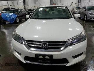 2013 Honda Accord LX z VIN 1HGCR2F32DA221181, wystawiony jako Copart lot #57628065 z przebiegiem 159 040 mil mil oraz Szkoda całkowita • Salvage title. Historia ofert i sprzedaży dostępna na DreamBid. Obrazek 5.