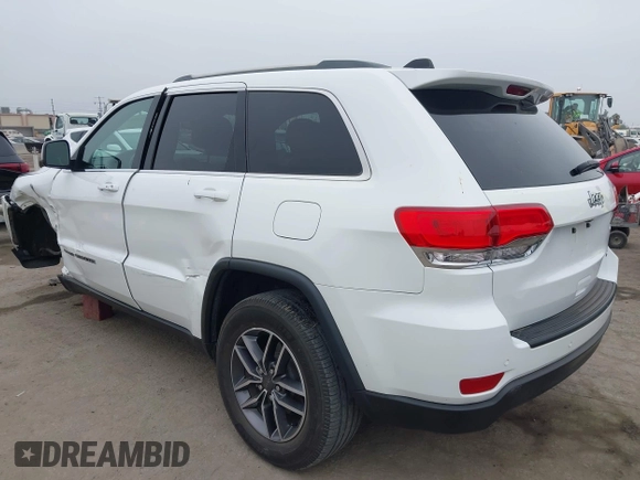 2019 Jeep Grand Cherokee Altitude with VIN 1C4RJEAG8KC819983, listed as a IAAI auction lot 42496162 with 54,351 mi miles and . Bid and sale history available at DreamBid. Image 3.