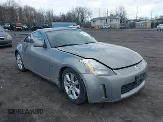 2005 Nissan 350Z Touring with VIN JN1AZ34E85M652465, listed as a IAAI auction lot 41418161 with 153,099 mi miles. Bid and sale history available at carsss.com. Image 1.