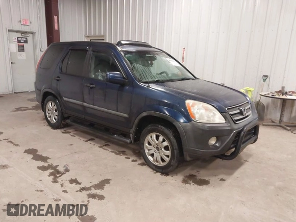 2005 Honda CR-V EX with VIN SHSRD78815U347000, listed as a IAAI auction lot 41982177 with 194,233 mi miles. Bid and sale history available at carsss.com. Image 1.