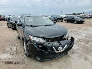 2017 Nissan Rogue SV z VIN JN1BJ1CP0HW008308, wystawiony jako Copart lot #58778515 z przebiegiem 80 075 mil mil oraz Szkoda całkowita • Salvage title. Historia ofert i sprzedaży dostępna na DreamBid. Obrazek 14.