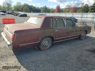 1989 Lincoln Town Car with VIN 1LNBM81F6KY814331, listed as a Copart auction lot 75617984 with 25,110 mi miles and Clean Title. Bid and sale history available at carsss.com. Image 3.