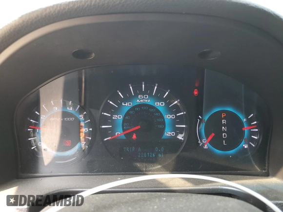 2012 Ford Fusion SE with VIN 3FAHP0HA0CR421559, listed as a Copart auction lot 59530525 with 228,126 mi miles and Clean title. Bid and sale history available at DreamBid. Image 9.