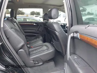 2015 Audi Q7 Premium Plus with VIN WA1LMAFE9FD031088, listed as a IAAI auction lot 42004406 with 208,707 mi miles and . Bid and sale history available at DreamBid. Image 8.