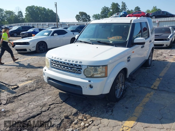 2011 Land Rover LR4 Lux with VIN SALAK2D4XBA568687, listed as a IAAI auction lot 42668978 with 205,000 mi miles and . Bid and sale history available at DreamBid. Image 2.