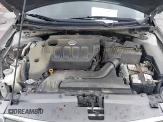 2009 Nissan Altima 2.5 z VIN 1N4AL21E09N492438, wystawiony jako IAAI lot #42267476 z przebiegiem 142 530 mil mil oraz . Historia ofert i sprzedaży dostępna na DreamBid. Obrazek 10.