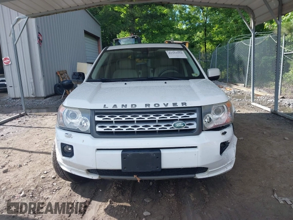 2011 Land Rover LR2 HSE with VIN SALFT2BN8BH217556, listed as a IAAI auction lot 42353594 with 184,631 mi miles and . Bid and sale history available at DreamBid. Image 13.
