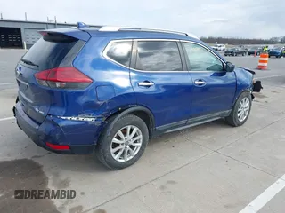 2018 Nissan Rogue SV with VIN 5N1AT2MV5JC711525, listed as a IAAI auction lot 41887956 with 153,893 mi miles. Bid and sale history available at carsss.com. Image 4.