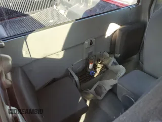 2006 Ford Ranger STX с VIN 1FTYR44U46PA44211, выставлен на аукционе Copart как лот 43438045 с пробегом 86 926 миль миль и Списание • Salvage title. История ставок и продаж доступна на DreamBid. Изображение 10.