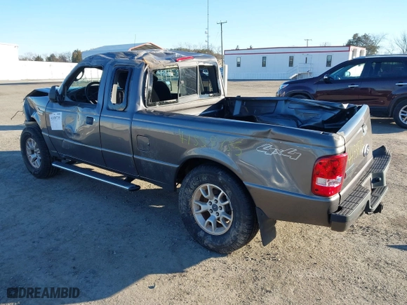 2011 Ford Ranger XLT with VIN 1FTLR4FEXBPB08276, listed as a IAAI auction lot 41559735 with 214,383 mi miles. Bid and sale history available at carsss.com. Image 3.