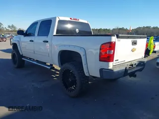 2010 Chevrolet Silverado 1500 with VIN 3GCXKSE27AG175213, listed as a IAAI auction lot 41622417 with 247,053 mi miles and . Bid and sale history available at DreamBid. Image 3.