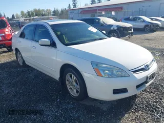 2007 Honda Accord EX с VIN 1HGCM56707A138520, выставлен на аукционе IAAI как лот 41950276 с пробегом 129 306 миль миль и . История ставок и продаж доступна на DreamBid. Изображение 1.