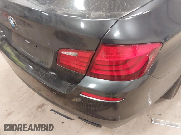 2013 BMW 5 Series 550i xDrive with VIN WBAFU9C5XDDY70862, listed as a IAAI auction lot 42026655 with 157,238 mi miles and . Bid and sale history available at carsss.com. Image 6.