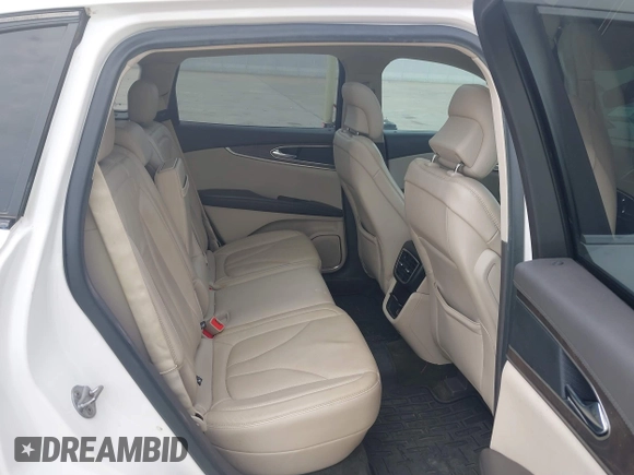 2016 Lincoln MKX Reserve with VIN 2LMPJ6LP8GBL33580, listed as a IAAI auction lot 41749632 with 100,579 mi miles. Bid and sale history available at carsss.com. Image 8.