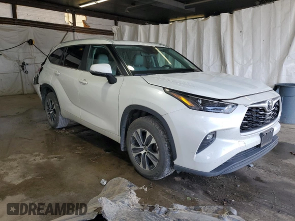 2023 Toyota Highlander L with VIN 5TDKDRBH9PS028911, listed as a Copart auction lot 62825255 with 31,721 mi miles and Salvage title. Bid and sale history available at DreamBid. Image 4.