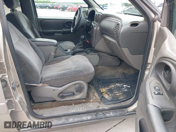 2003 Chevrolet TrailBlazer LTZ with VIN 1GNDT13S332243491, listed as a IAAI auction lot 42208335 with 237,117 mi miles and . Bid and sale history available at DreamBid. Image 5.