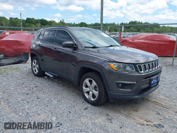 2020 Jeep Compass Latitude z VIN 3C4NJDBB9LT129693, wystawiony jako IAAI lot #42238631 z przebiegiem 36 742 mil mil oraz . Historia ofert i sprzedaży dostępna na DreamBid. Obrazek 1.