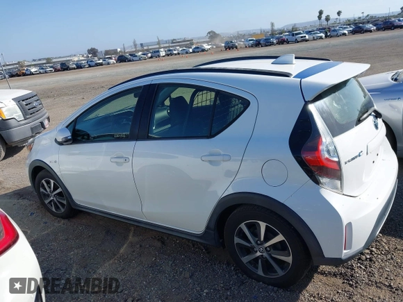 2018 Toyota Prius One with VIN JTDKDTB3XJ1613079, listed as a IAAI auction lot 42054108 with 43,440 mi miles and . Bid and sale history available at DreamBid. Image 14.
