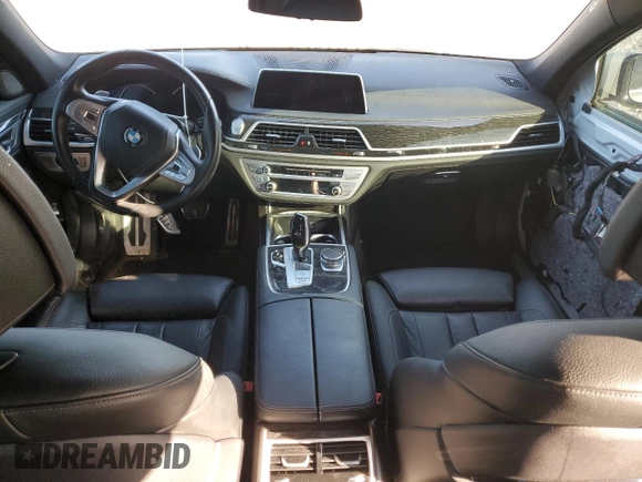2019 BMW 7 Series 740i с VIN WBA7E2C51KB218262, выставлен на аукционе Copart как лот 52755095 с пробегом 55 082 миль миль и Списание • Salvage title. История ставок и продаж доступна на DreamBid. Изображение 8.