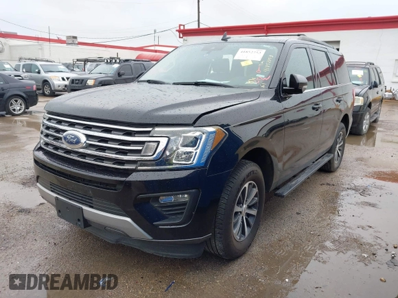 2020 Ford Expedition XLT with VIN 1FMJU1HT7LEA25705, listed as a IAAI auction lot 41852753 with 54,445 mi miles. Bid and sale history available at carsss.com. Image 2.