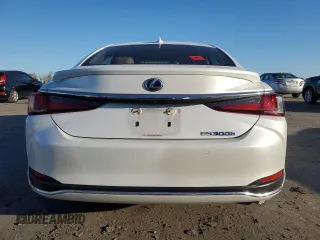 2022 Lexus ES 300h z VIN 58ADA1C18NU021904, wystawiony jako Copart lot #82488604 z przebiegiem 45 247 mil mil oraz Szkoda całkowita • Salvage title. Historia ofert i sprzedaży dostępna na DreamBid. Obrazek 6.
