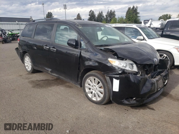 2011 Toyota Sienna XLE with VIN 5TDDK3DC1BS022039, listed as a Copart auction lot 71971634 with 121,100 mi miles and Salvage Title. Bid and sale history available at carsss.com. Image 4.