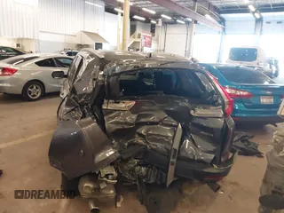 2018 Honda CR-V Touring with VIN 2HKRW2H91JH634457, listed as a IAAI auction lot 41697658 with 101,878 mi miles. Bid and sale history available at carsss.com. Image 17.