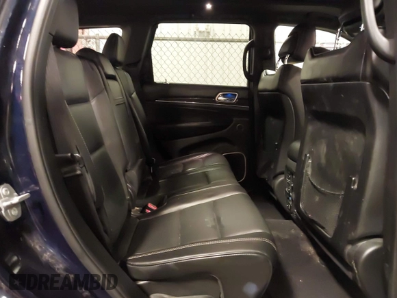 2017 Jeep Grand Cherokee Overland with VIN 1C4RJFCG3HC693897, listed as a IAAI auction lot 41636323 with 105,575 mi miles. Bid and sale history available at carsss.com. Image 8.