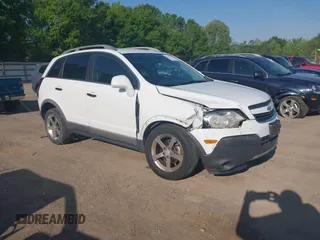2012 Chevrolet Captiva Sport LS z VIN 3GNAL2EK2CS556588, wystawiony jako IAAI lot #42133196 z przebiegiem 153 346 mil mil oraz . Historia ofert i sprzedaży dostępna na DreamBid. Obrazek 1.