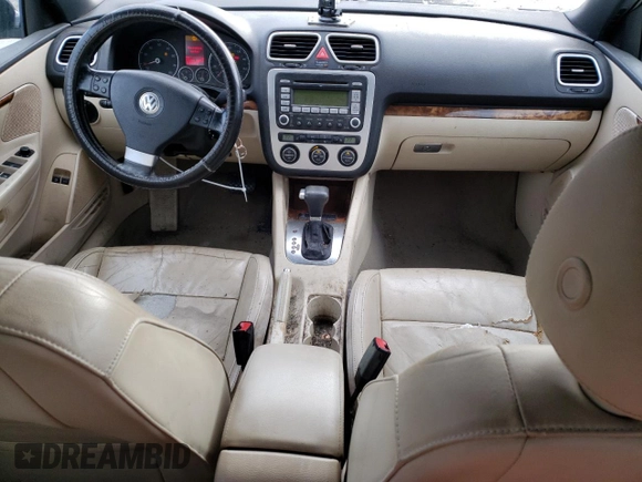 2007 Volkswagen Eos 2.0T with VIN WVWFA71F67V037800, listed as a Copart auction lot 83489074 with 114,727 mi miles and Salvage Title. Bid and sale history available at DreamBid. Image 8.