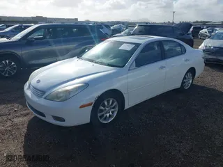 2003 Lexus ES 300 with VIN JTHBF30G730105353, listed as a IAAI auction lot 41798873 with 132,341 mi miles. Bid and sale history available at carsss.com. Image 17.