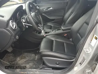 2018 Mercedes-Benz CLA 250 with VIN WDDSJ4EB5JN570545, listed as a Copart auction lot 42720865 with 161,433 mi miles and Salvage title. Bid and sale history available at DreamBid. Image 7.