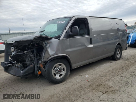 2006 GMC Savana Cargo Van with VIN 1GTEG15X861118619, listed as a Copart auction lot 82440064 with 0 mi miles and Salvage Title. Bid and sale history available at carsss.com. Image 1.