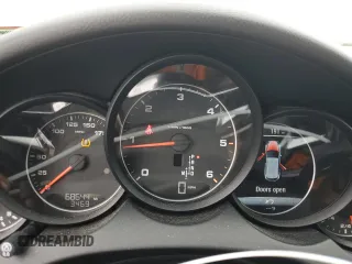 2015 Porsche Cayenne Diesel with VIN WP1AF2A22FLA32081, listed as a Copart auction lot 46645715 with 68,644 mi miles and Salvage title. Bid and sale history available at DreamBid. Image 9.