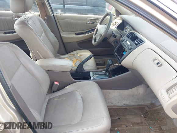 2001 Honda Accord EX с VIN 1HGCG16511A029862, выставлен на аукционе IAAI как лот 42446340 с пробегом 348 465 миль миль и . История ставок и продаж доступна на DreamBid. Изображение 5.
