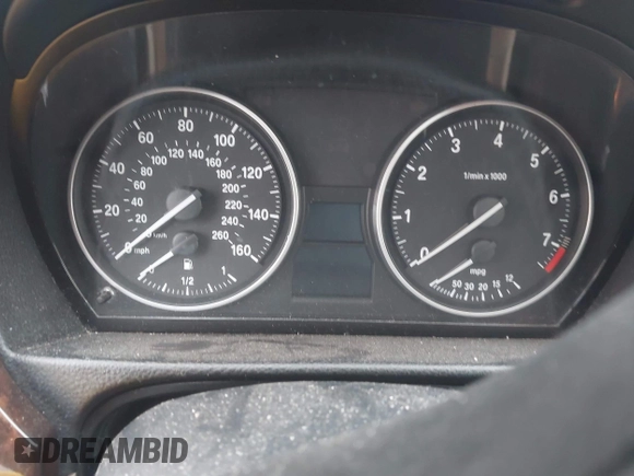 2010 BMW 3 Series 328i with VIN WBAPH7G54ANM50995, listed as a IAAI auction lot 41576910 with Not Provided miles and . Bid and sale history available at carsss.com. Image 7.